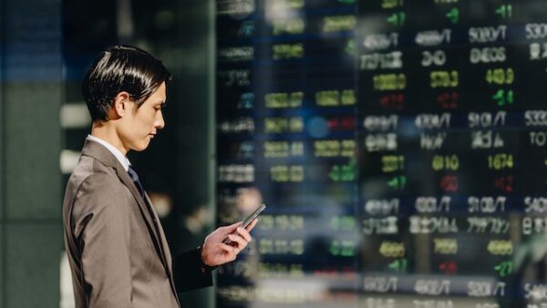 ヤフーファイナンス掲示板の民度が低くて困る！株主離れを防ぐにはどうすればよい？